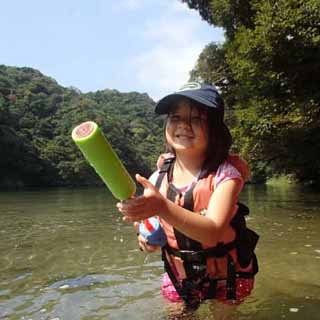 小さなお子さんも水遊び